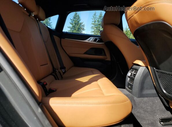 WBA63AV0XNFM94627 2022 BMW 4 SERIES Gray Rear interior view