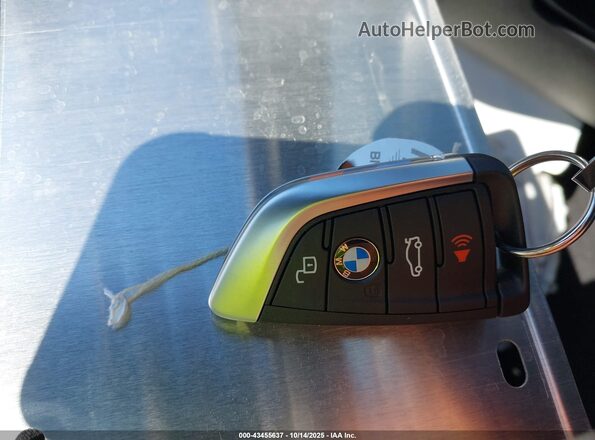 WBA63DA06TCV56188 2026 BMW 4 SERIES Серый Вид панели приборов