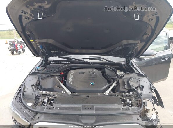 WBA63FJ01RCR55546 2024 BMW 5 SERIES Black Vista trasera