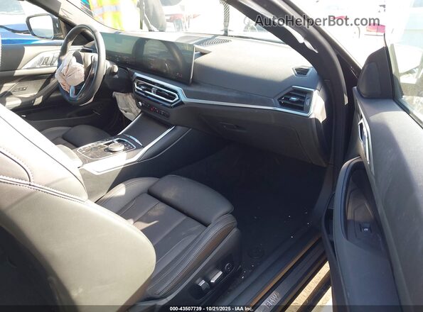 WBA73AP01RCP18084 2024 BMW 4 SERIES Black Widok wnętrza z przodu