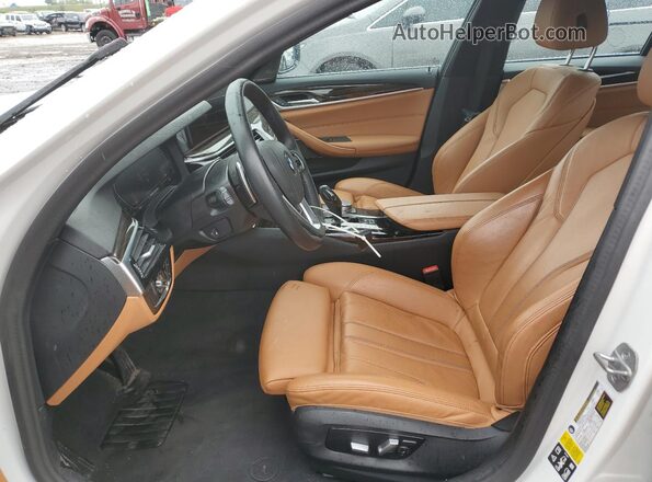 WBA73BJ0XPWY22700 2023 BMW 5 SERIES Белый Вид салона спереди
