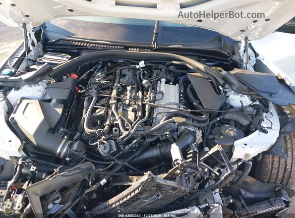 WBA73DB06SCU37896 2025 BMW M4 White უკანა ხედი