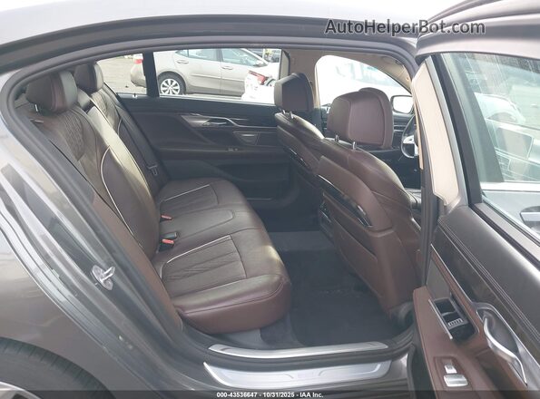 WBA7E4C55HGU99537 2017 BMW 7 SERIES Gray Vista de la etiqueta del VIN