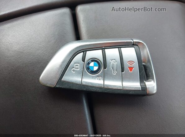 WBA7E4C55HGU99537 2017 BMW 7 SERIES Gray Vista del salpicadero
