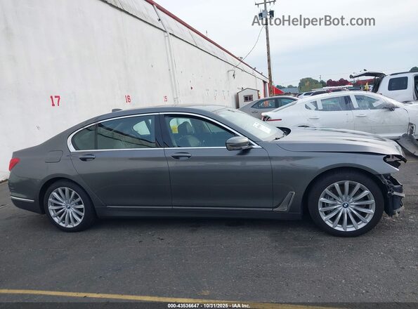 WBA7E4C55HGU99537 2017 BMW 7 SERIES Gray Vista interior de 360 grados