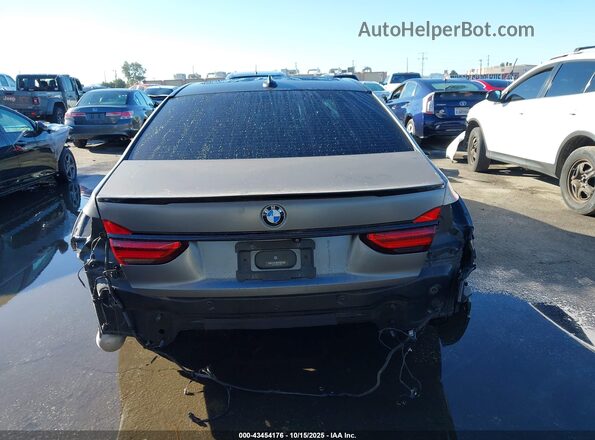 WBA7F0C30HGM22255 2017 BMW 7 SERIES Gray 