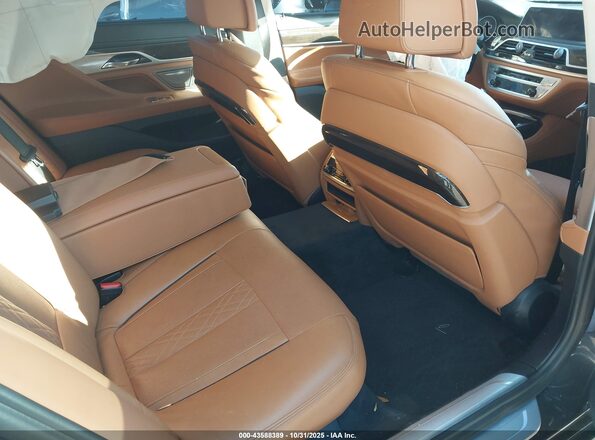 WBA7F2C55JG423937 2018 BMW ALPINA Black Widok naklejki z numerem VIN