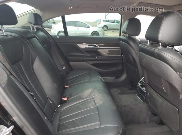 WBA7J2C52JG938425 2018 BMW 7 SERIES Черный Вид задних сидений