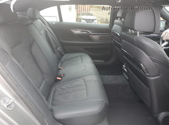 WBA7T2C04NCJ80812 2022 BMW 7 SERIES Silver უკანა სავარძლების ხედი