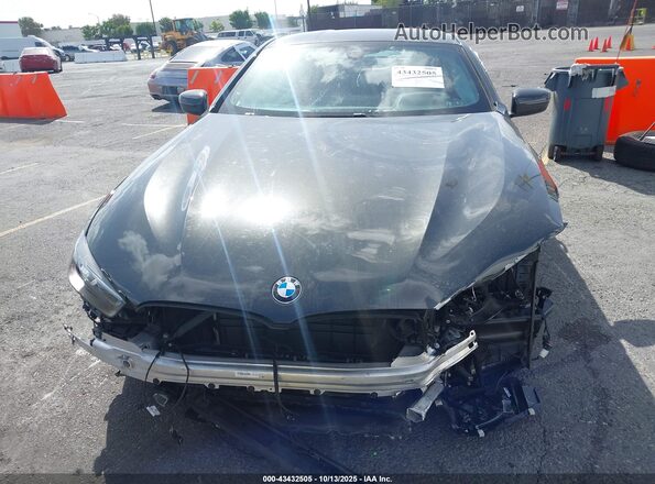 WBAAE2C00PCM47768 2023 BMW 8 SERIES Gray Vista del cuadro de instrumentos