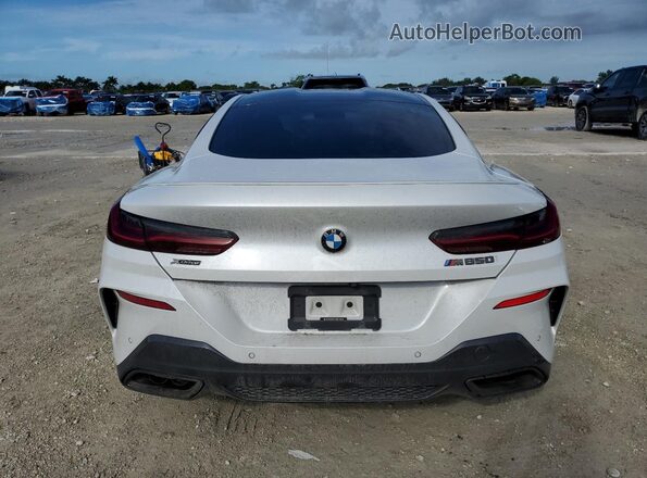 WBABC4C57KBU95557 2019 BMW M8 White Vista trasera