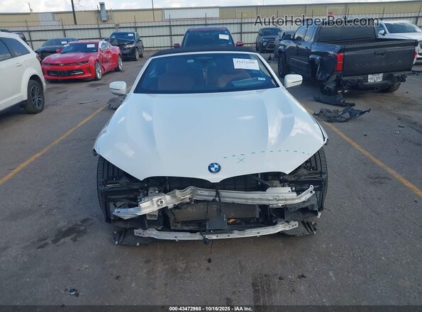 WBADZ2C01LCD26813 2020 BMW 8 SERIES White ხელსაწყოთა პანელის ხედი