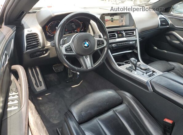 WBADZ2C06NCH09133 2022 BMW 8 SERIES White Widok deski rozdzielczej