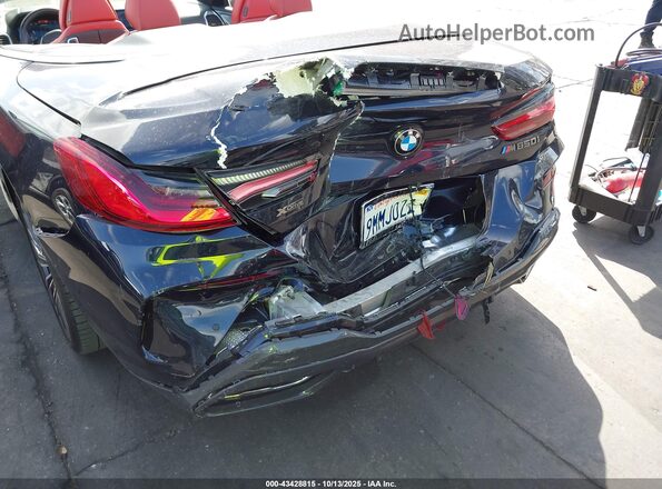 WBAFY4C03MCF29680 2021 BMW M8 Navy Դիմացի տեսք