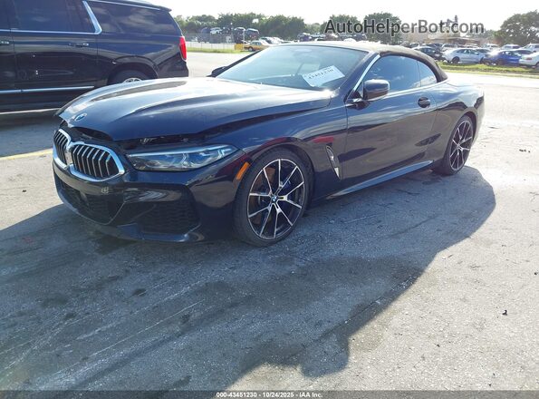 WBAFY4C55KBJ99097 2019 BMW M8 Черный Передняя левая четверть