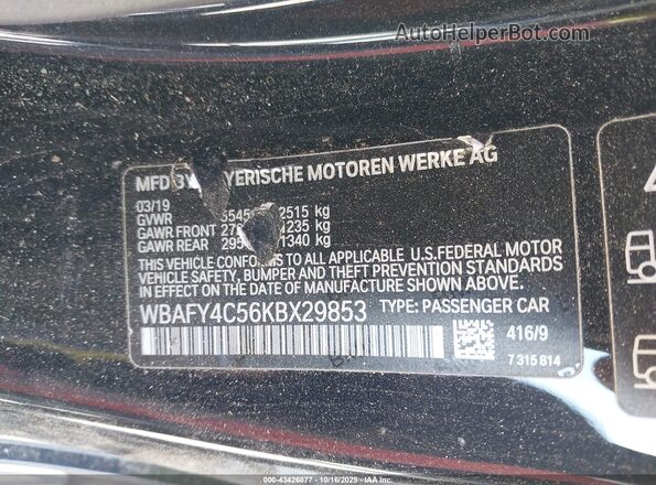 WBAFY4C56KBX29853 2019 BMW M8 Black Widok komory silnika