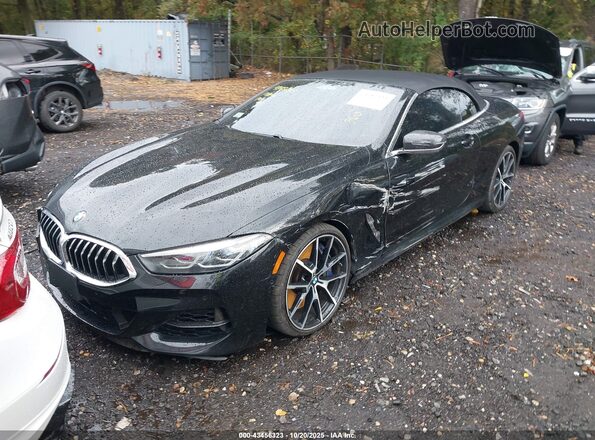 WBAFY4C59KBX39261 2019 BMW M8 Black Widok z przodu