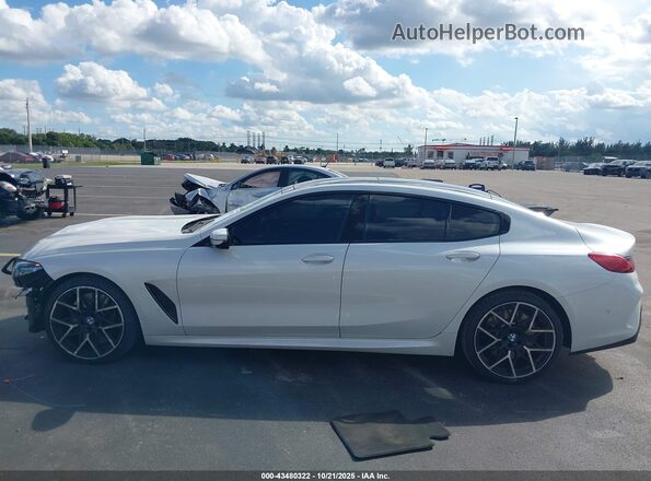 WBAGV2C0XRCR08889 2024 BMW 8 SERIES White 