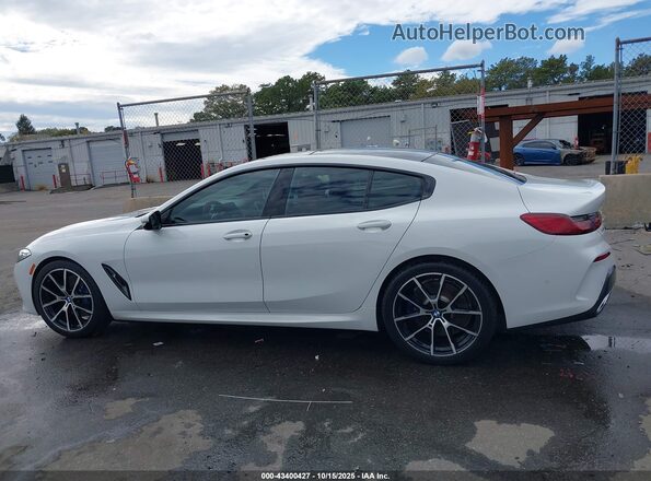 WBAGV4C04LCD73547 2020 BMW 8 SERIES White Панорамний вид салону 360°
