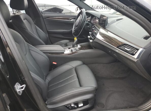 WBAJA7C33HWA70875 2017 BMW 5 SERIES Black Вид салону спереду