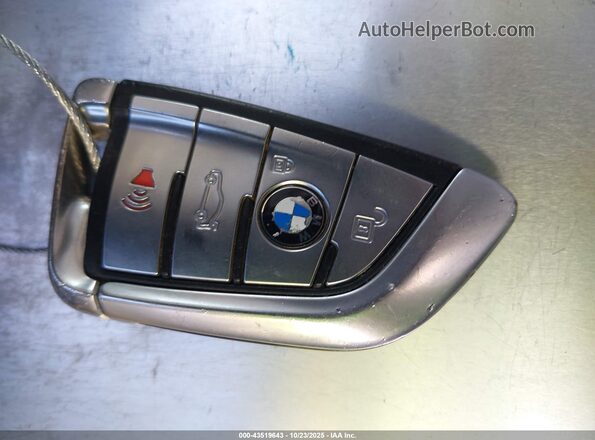 WBAJA9C05LCD36361 2020 BMW 5 SERIES Black Dashboard view