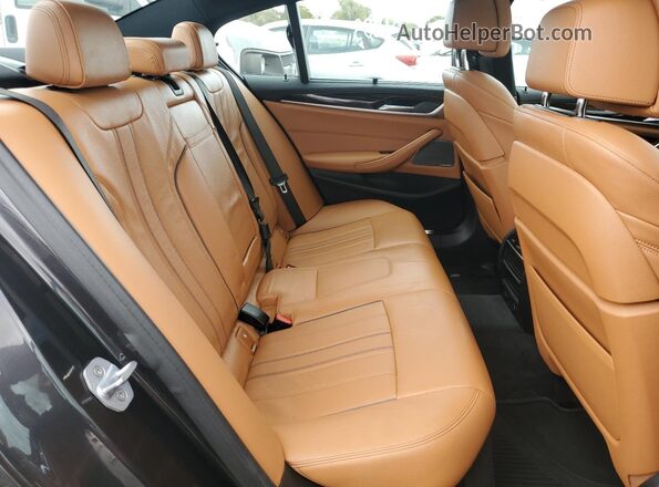 WBAJB9C59KB288194 2019 BMW M5 Black უკანა სავარძლების ხედი