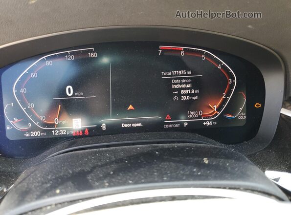 WBAJR3C01LWW58996 2020 BMW 5 SERIES Черный Вид щитка приборов