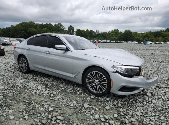 WBAJR3C03LWW65190 2020 BMW 5 SERIES Silver Delantero derecho