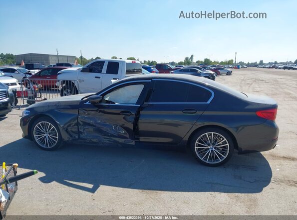 WBAJS1C08LCD37549 2020 BMW 5 SERIES Black სალონის 360-გრადუსიანი ხედი
