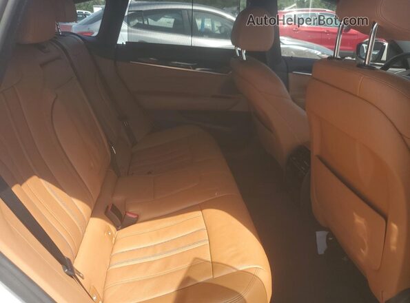 WBAJV6C54JBJ99234 2018 BMW 6 SERIES White Հետևի նստատեղերի տեսք