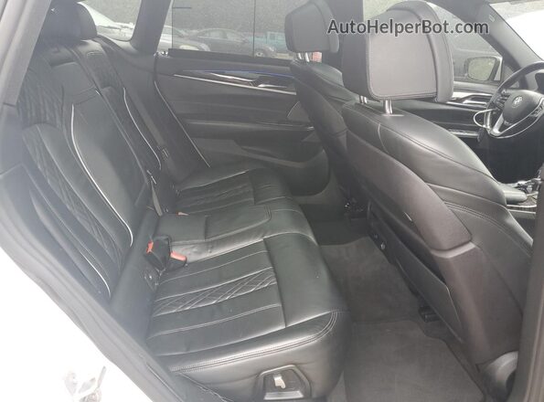WBAJV6C5XJBJ99108 2018 BMW 6 SERIES White უკანა სავარძლების ხედი