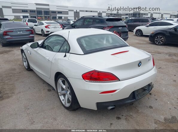WBALM7C50GJ799314 2016 BMW Z4 Белый Задняя левая четверть