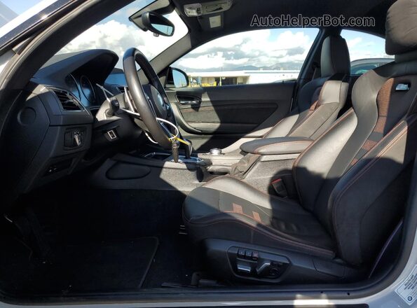 WBS2U7C09M7H19564 2021 BMW M2 Silver Vista interior delantera