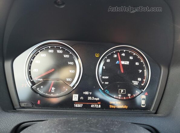 WBS2U7C09M7H19564 2021 BMW M2 Silver Vista del cuadro de instrumentos