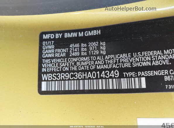 WBS3R9C36HA014349 2017 BMW M4 Yellow Widok komory silnika