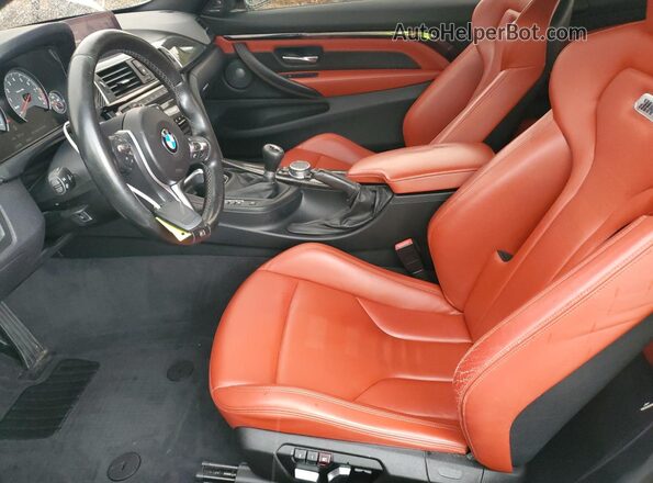 WBS3R9C53HK709559 2017 BMW M4 White Вид салону спереду