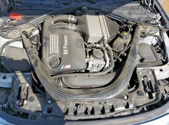 WBS3R9C56GK335950 2016 BMW M4 Серебряный Вид задней части салона