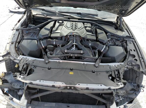 WBS83CH06NCH65232 2022 BMW M5 Gray Vista interior trasera