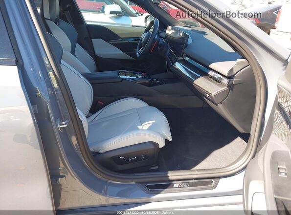 WBS83FK0XSCT42172 2025 BMW M5 Light Blue Front interior view