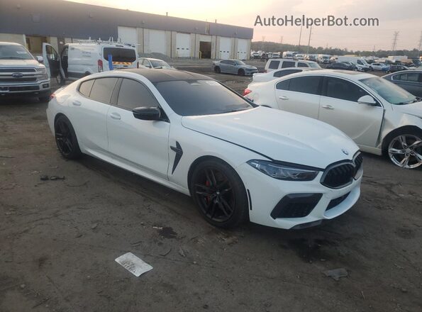 WBSGV0C01PCL41646 2023 BMW M8 White Front right