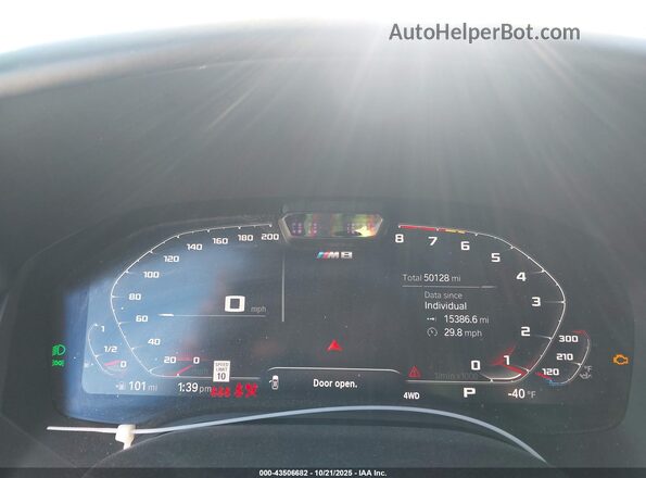 WBSGV0C08LCD92820 2020 BMW M8 Black Vista de los asientos traseros