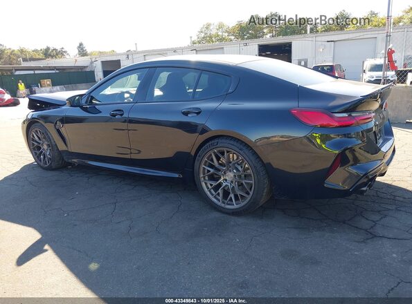 WBSGV0C09MCF13517 2021 BMW M8 Black Rear left
