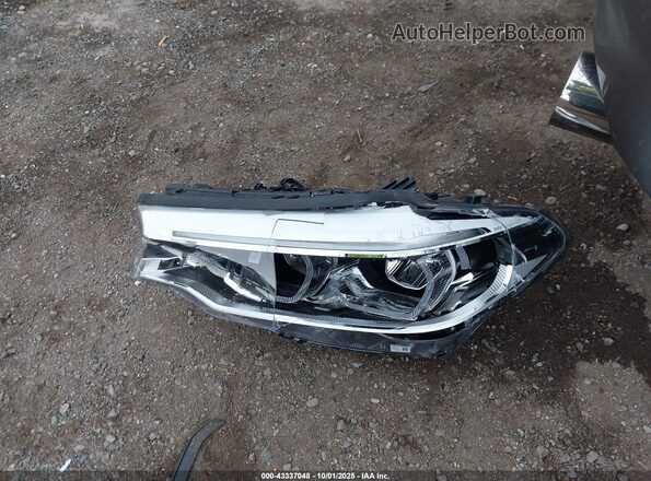 WBSJF0C51JB283968 2018 BMW M5 Gray Vista del cuadro de instrumentos