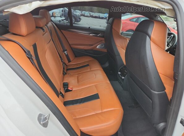 WBSJF0C53KB447903 2019 BMW M5 White Rear seats view