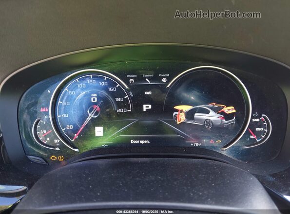 WBSJF0C54JB283818 2018 BMW M5 Black უკანა სავარძლების ხედი