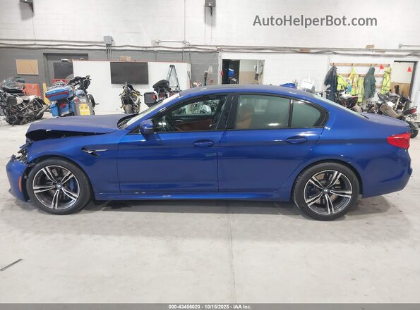 WBSJF0C56KB285457 2019 BMW M5 Blue Widok wnętrza 360 stopni