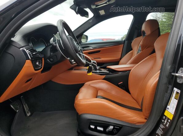 WBSJF0C57JB282971 2018 BMW M5 Blue Вид салону спереду