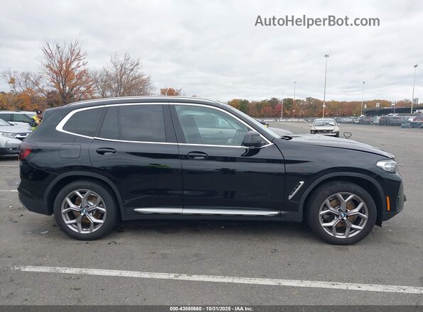 WBX57DP06NN176045 2022 BMW X3 Black Սալոնի հետևի տեսք