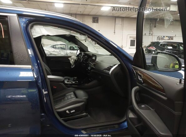 WBX57DP0XNN150905 2022 BMW X3 Blue წინა სალონის ხედი