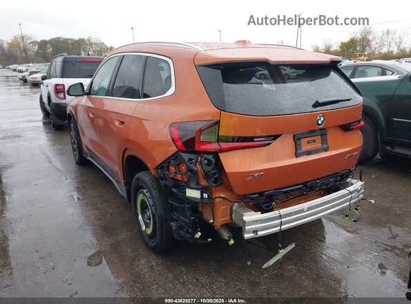 WBX73EF00R5017703 2024 BMW X1 Orange Trasero izquierdo